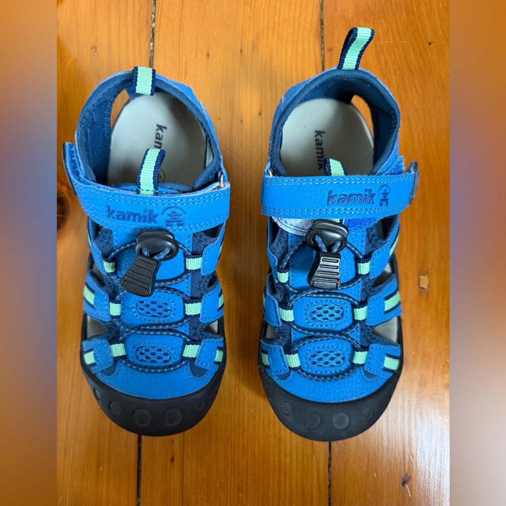 Kids Kamik crab summer shoe sandals size 1